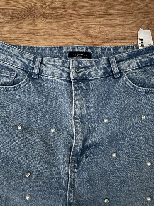 Blugi dama cu perle Trendyol