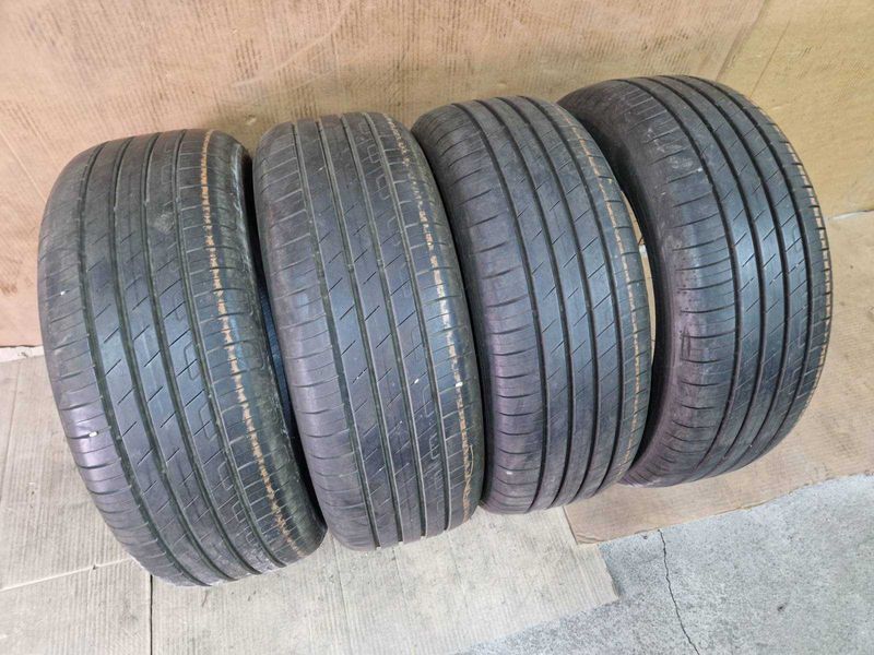 4 Goodyear R17 215/55 летни гуми DOT4720