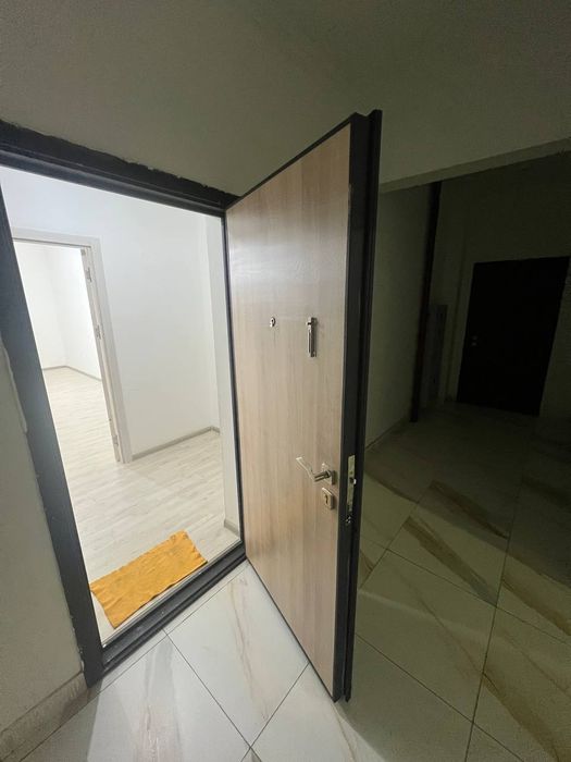 Сотилади 2-хонали Сергели Спутник 16-а