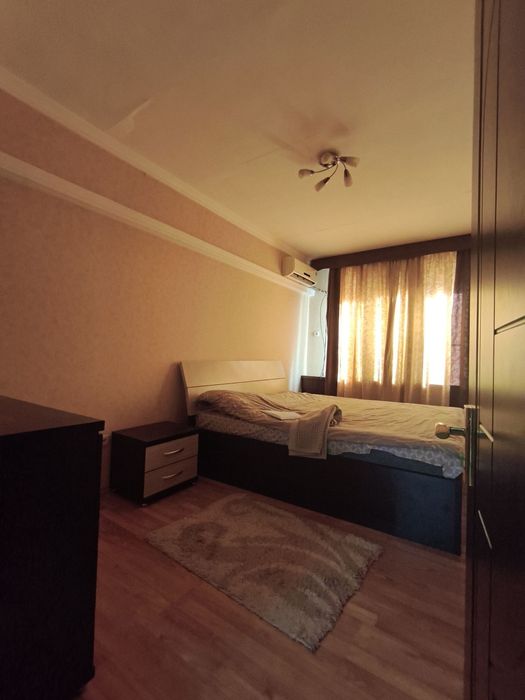 2 х ком на Ц 5 Аллайский ,банк Ипак йули метро Абдулла Кодири