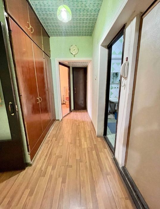 Продаётся Квартира на Чехова 2/5/9 метро Ойбек, 60 школа