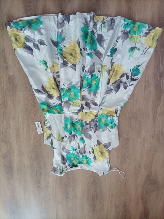 Голям размер ХЛ/ХХЛ нова рокля