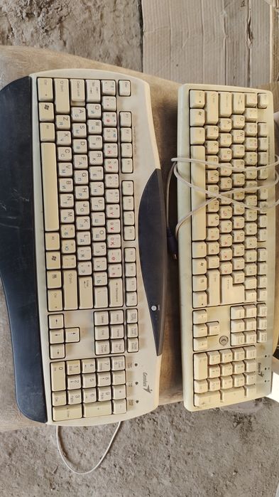 Клавиатура 2шт..