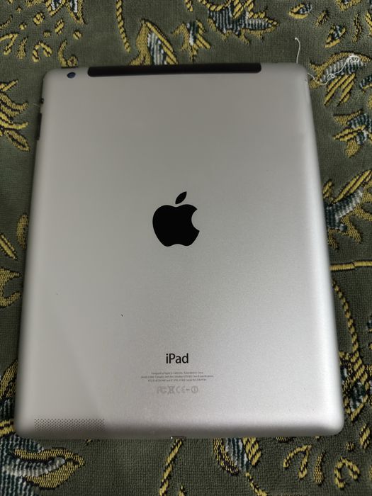 iPad 4 поколения WiFi