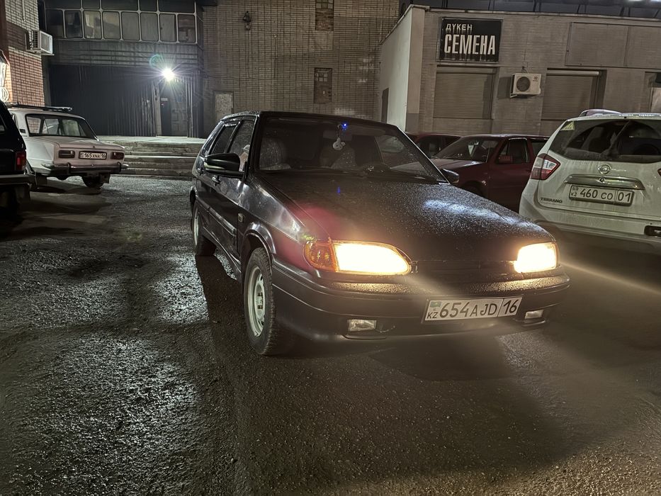 Продам машину ваз 2114