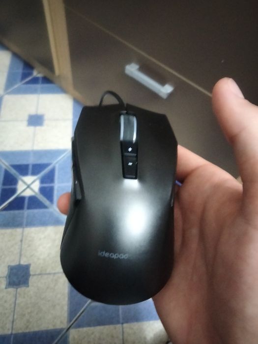 Vând mouse Lenovo ideapad gaming