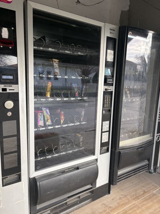 Necta Samba вендинг за храни напитки.