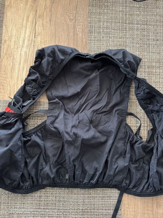 Comperssport - жилетка за бягане