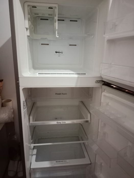 Продам холодильник на запчасти