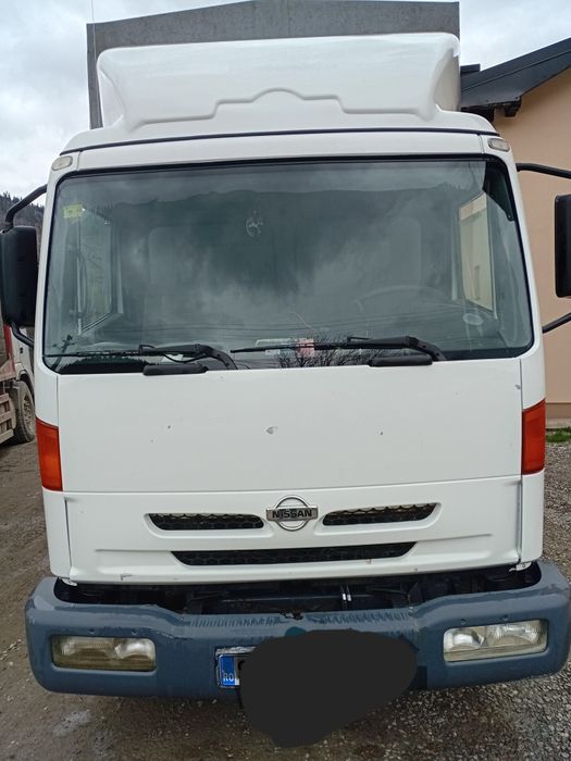 Nissan atleon de vânzare