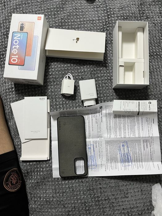 продам телефон xiaomi Redmi Note 10 Pro