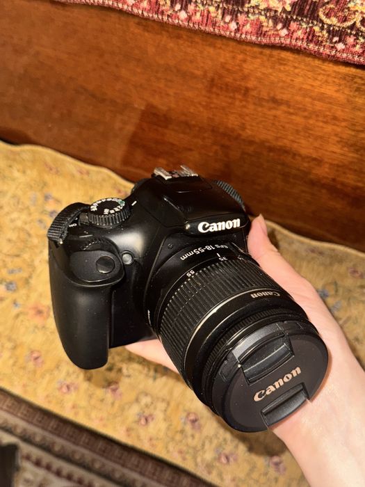 Продам Canon EOS 1100D + сумка в подарок