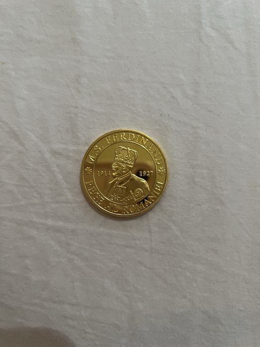 Bănuț comemorativ Ferdinand I & Regina Maria