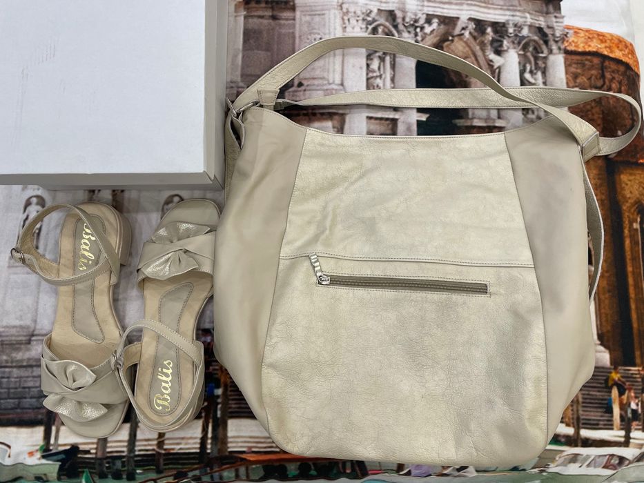 Нови чанта и сандали от естествена кожа