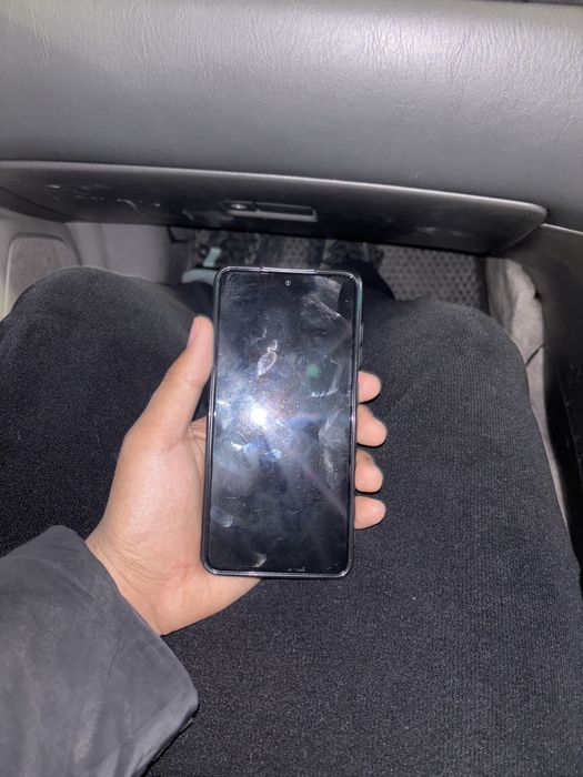 Samsung s21fe хорошое состяоние