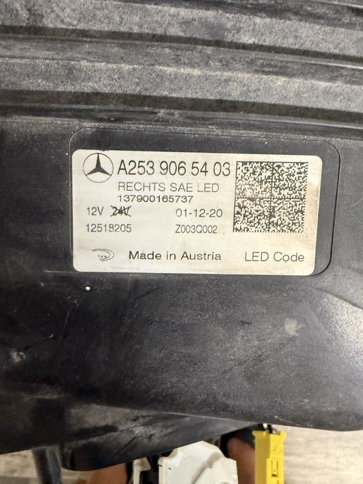 Фар Mercedes GLC 2022 W253 USA