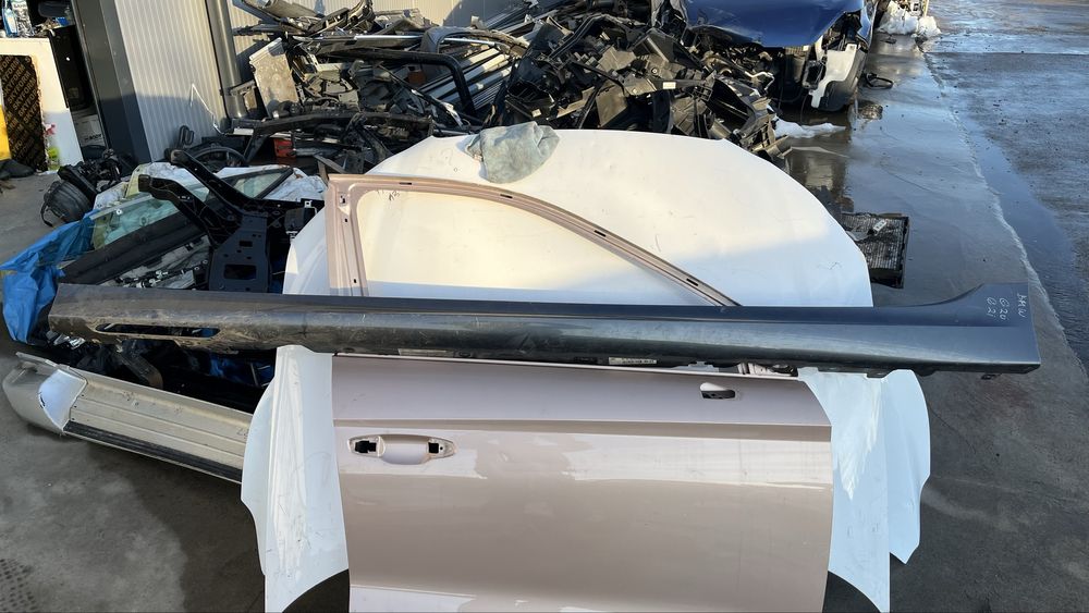 BMW 3 G20/G21 праг ляв