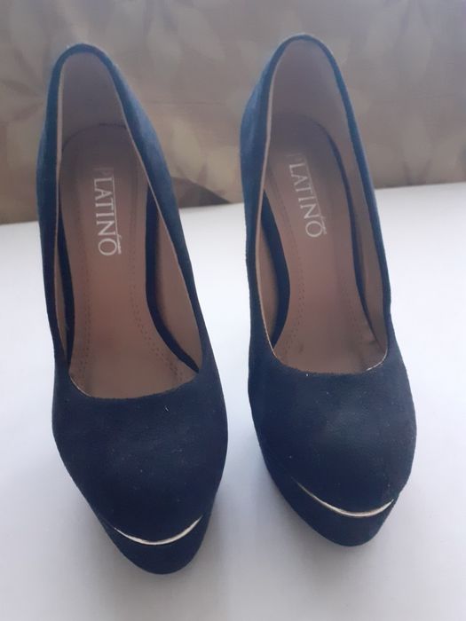 Обувки  набук р-р 36