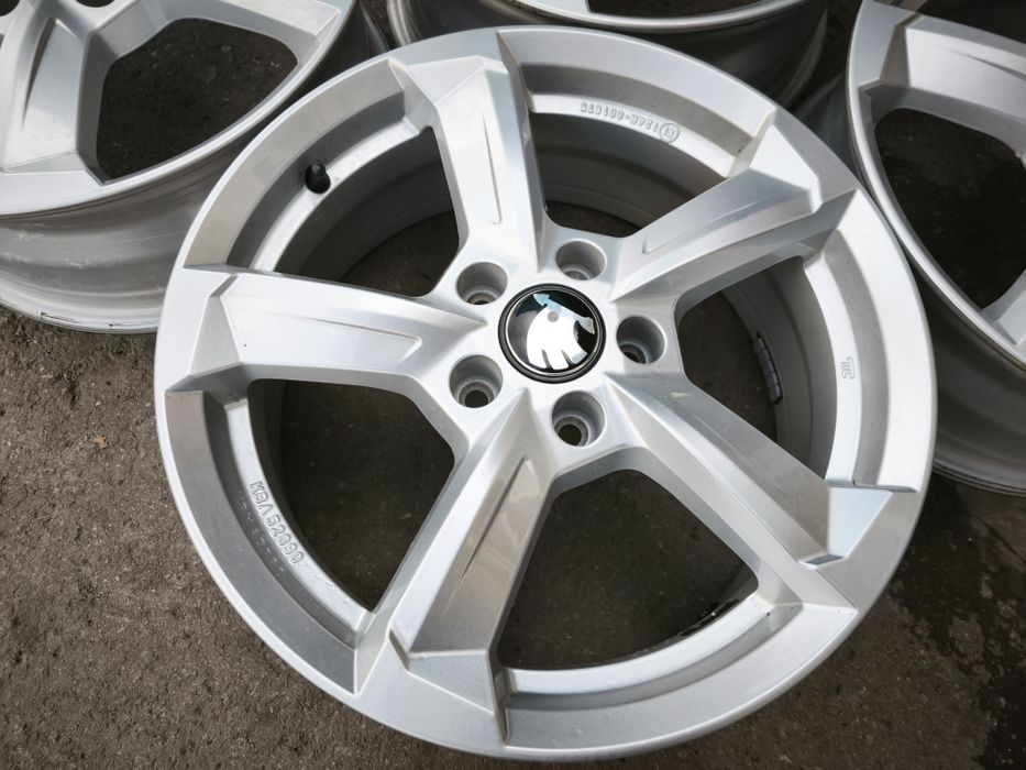 17" оригинални алуминиеви джанти за Skoda Octavia...