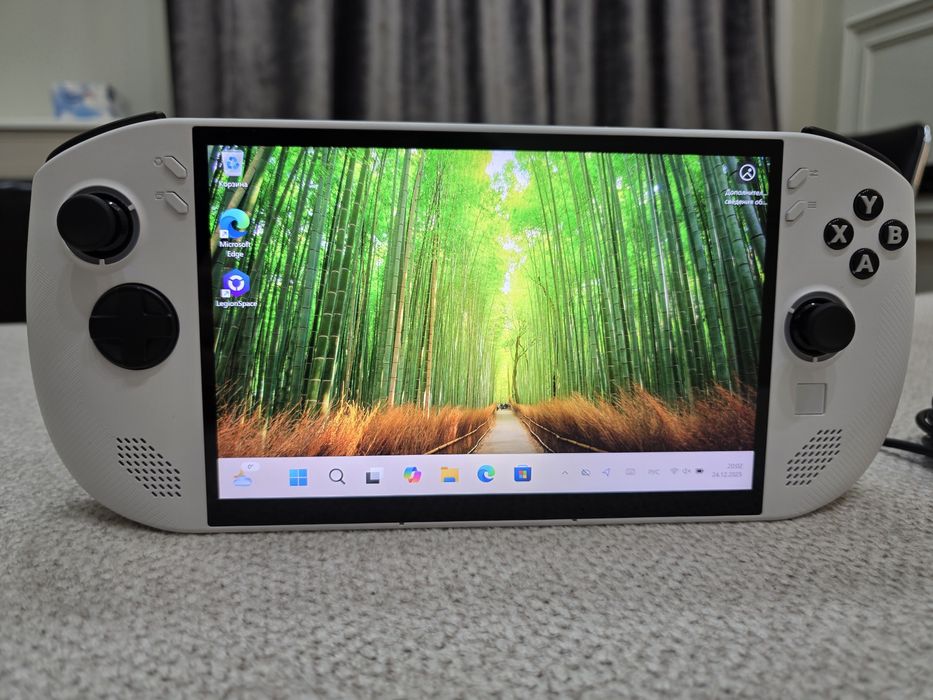 Lenovo Legion Go S Z2Go 16gb Ram 512 SSD