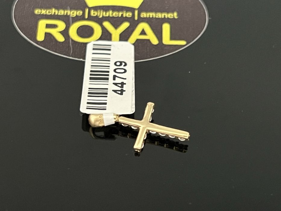 Bijuteria Royal CB : Pandant cruce aur 14k 0,78 grame
