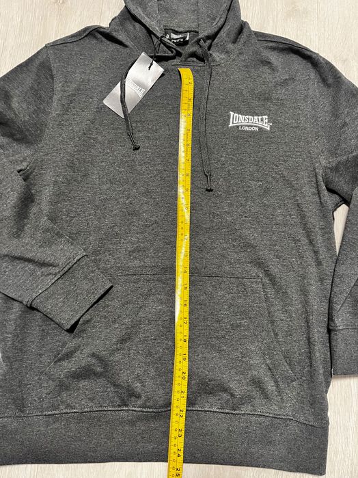 Нов Lonsdale London суичър с качулка тъмносив размер M