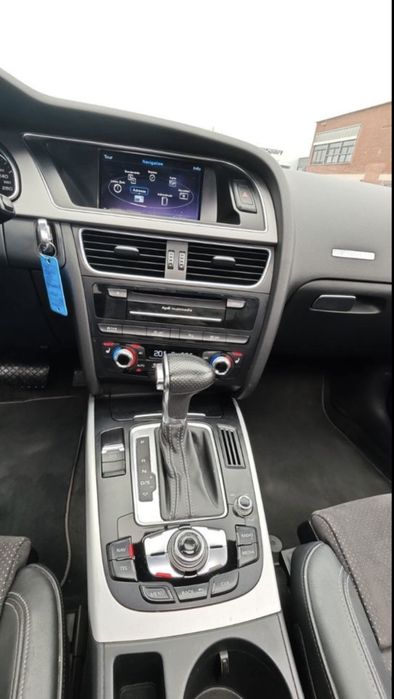 Dezmembrez audi a5 facelift s-line 2.0d