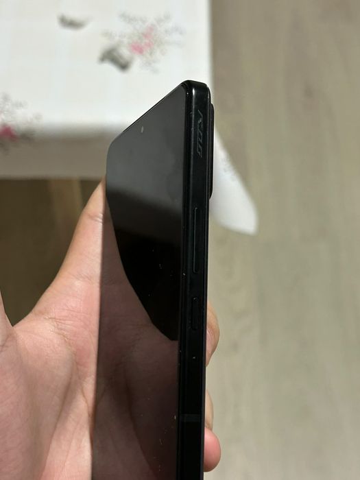 rog phone 8 в нормальном состоянии