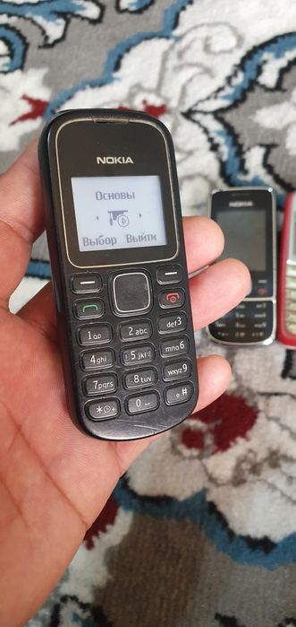 Telefon Nokialar sotiladi