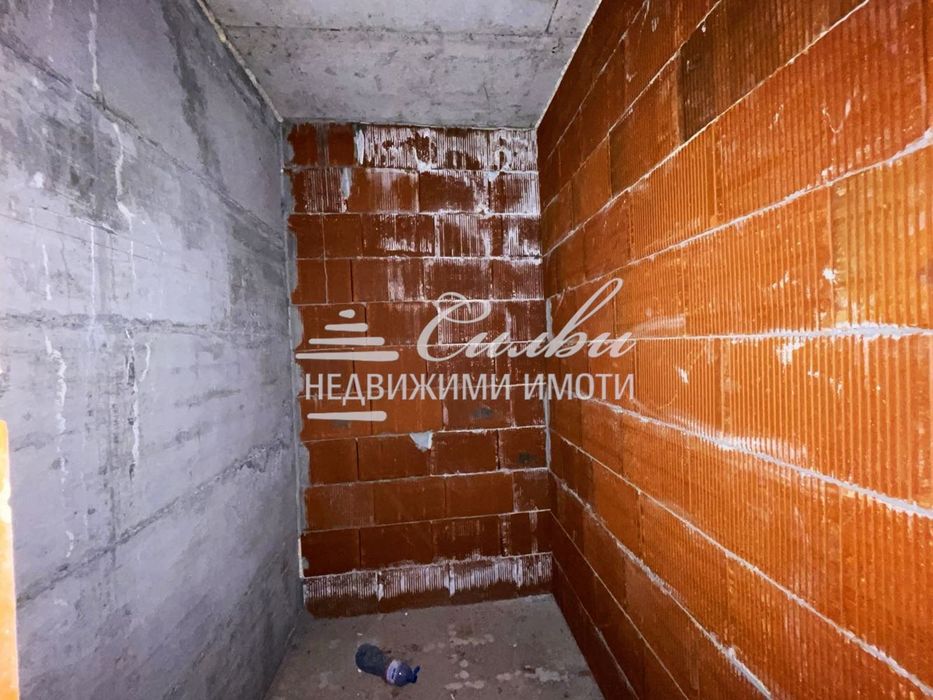 Продава се Тристаен апартамент в Шумен, Болницата - 105 кв.м за 1200 €/кв.м - Снимка #5