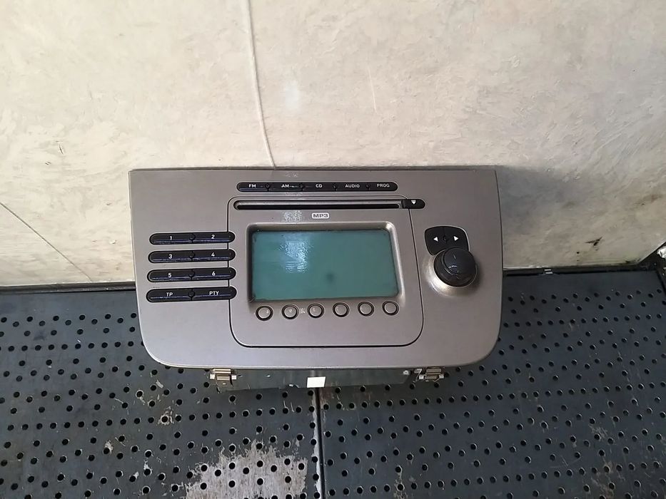 Radio cd player mp3 seat toledo 3 5p