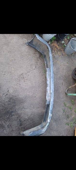 Продам передний бампер Ниссан примера п10
