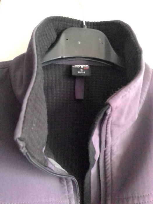 Дамски якета два броя.