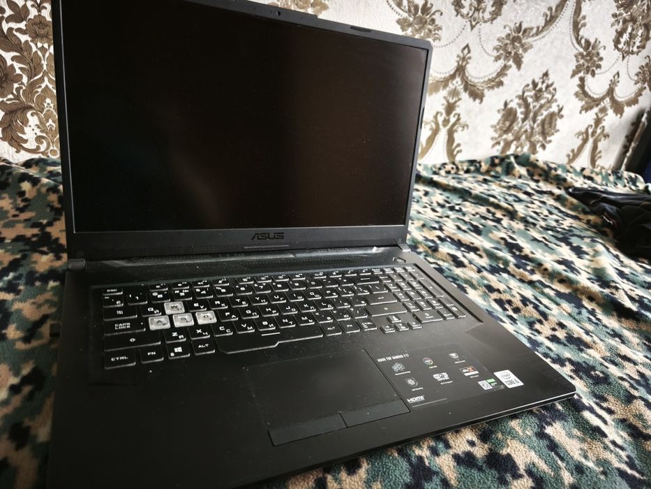 Продам ноутбук Asus