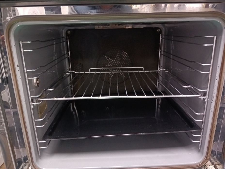 Иноксова печка за вграждане Миеле Miele с 2 години гаранция!