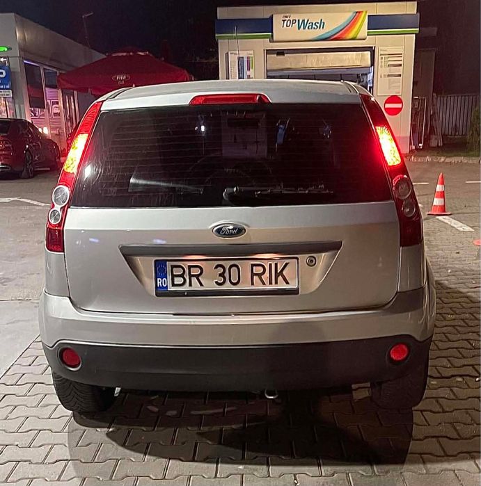 Vand Ford Fiesta