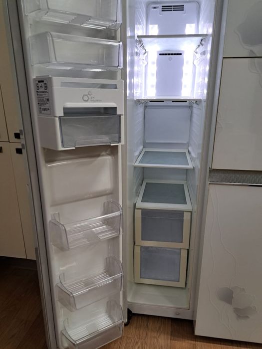 Холодильник в отличнлм состоянии