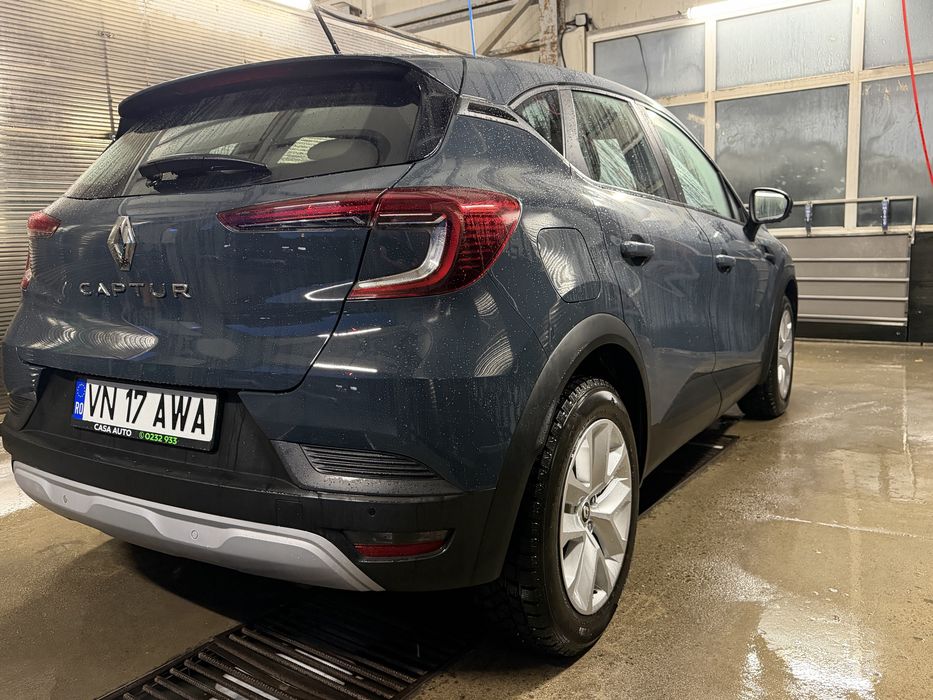 RENAULT Captur 2023 — imagine 2