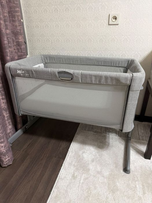 Продается кроватка манеж Joie СРОЧНО