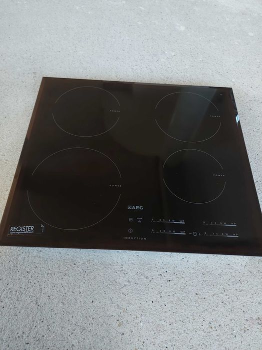 Индукционен котлон AEG  чисто нов (made in Germany)