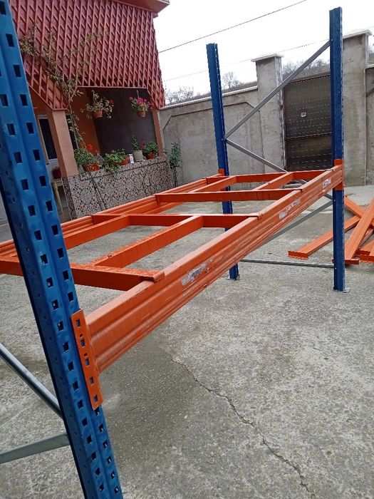 Rafturi metalice profesionale