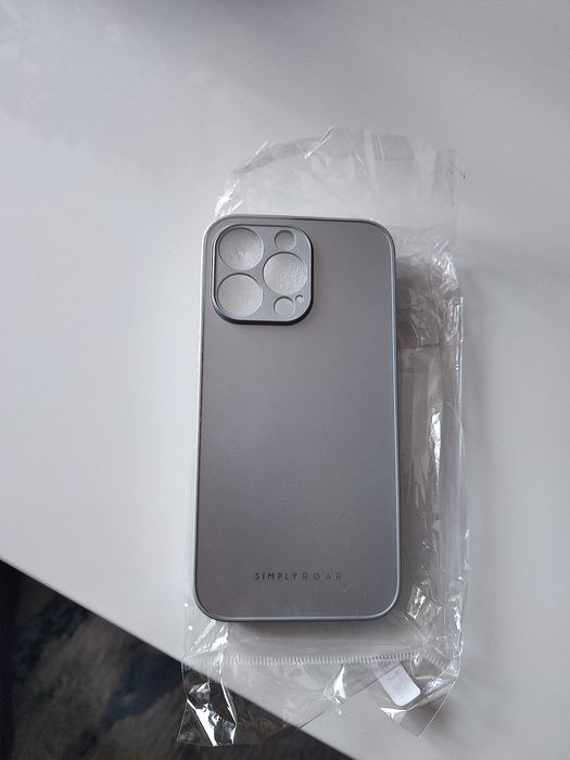 Кейсове за iphone 13 pro