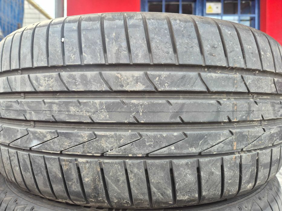 4 Anvelope de VARA - 225/50/17 - HANKOOK - CA UNELE NOI - DOT 2023