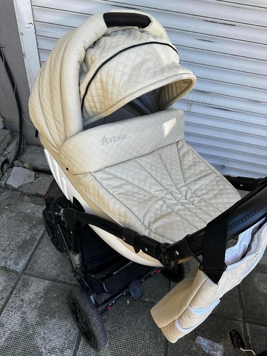 Бебешка количка 2х1 Avenir Retrus.