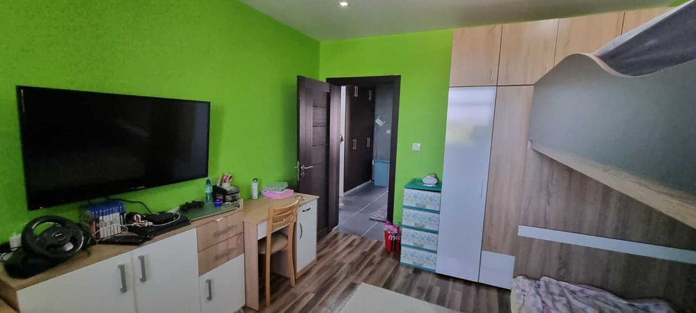 Продава се Тристаен апартамент в Разград, Бели Лом - 105 кв.м за 1700 €/кв.м - Снимка #10