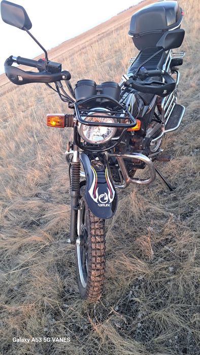 Продам мотоцикл 200 кубов