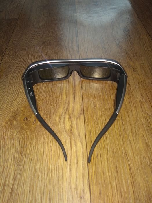 Продам активные 3D-очки Sharp AN-3DG10