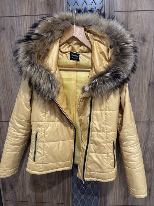 Дамско есенно-зимно яке с качулка с естествен косъм- Bratan Fashion