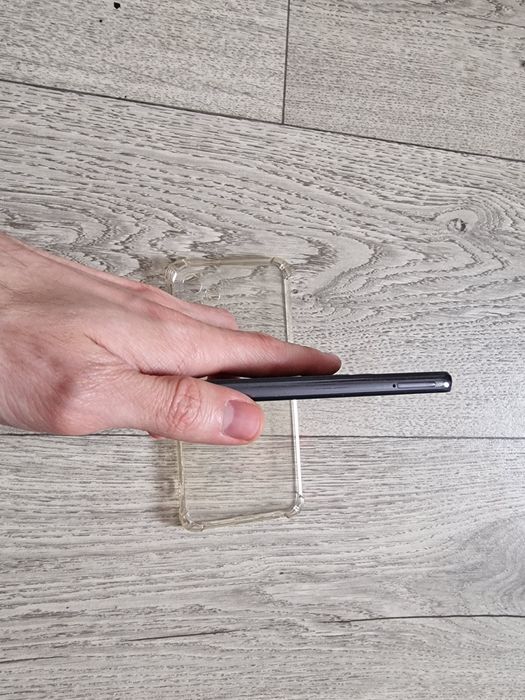 Продам телефон Samsung Galaxy A32 4/64GB!