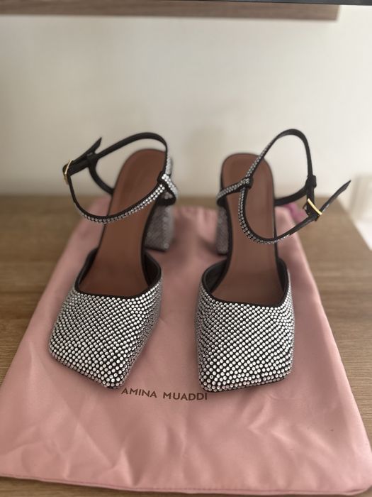 Amina Muaddi обувки